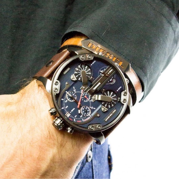 DZ7314 - Diesel Men’s Mr. Daddy 2.0 Brown Leather Watch - Picture 13 of 13